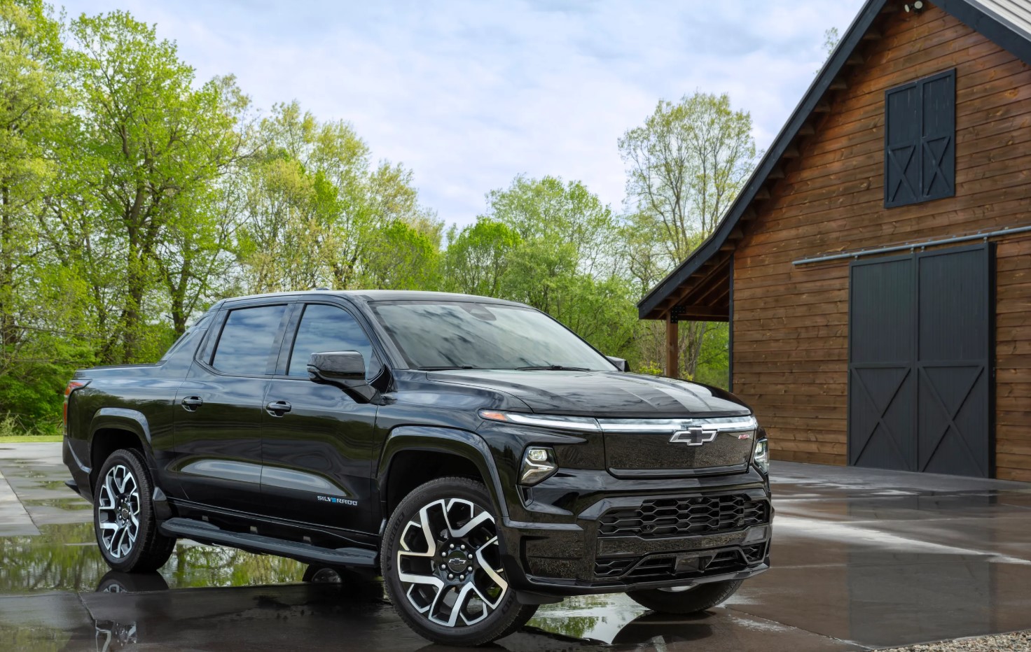 2027 Chevy Silverado EV Redesign